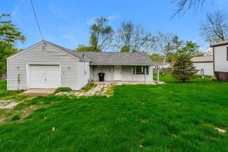 305 Morton St, Creve Coeur, IL 61610