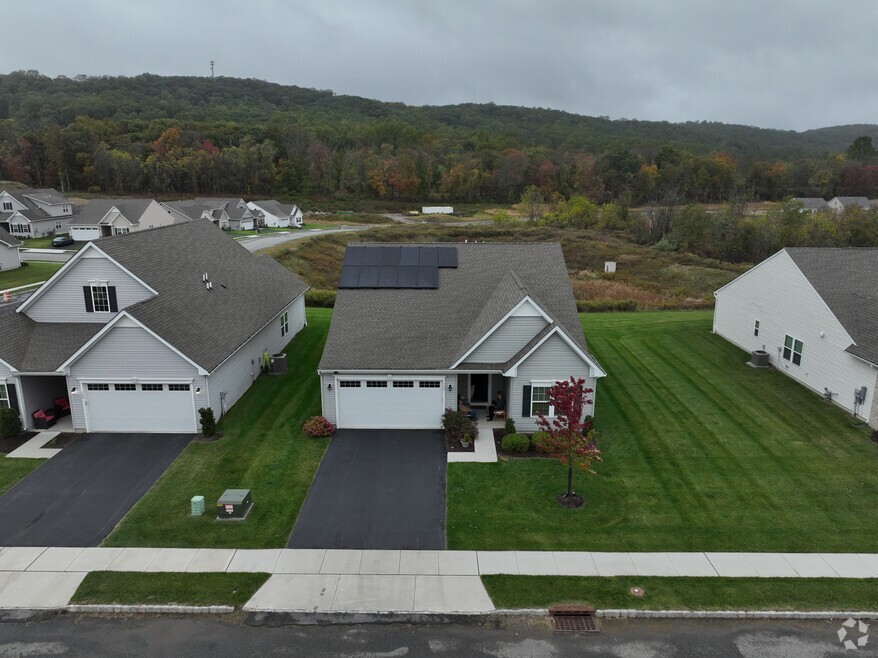 102 Mountain View Ln, Port Murray, NJ 07865 - photo 2