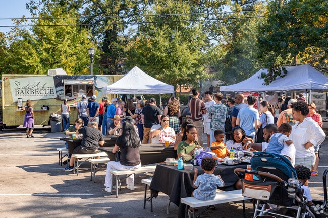 Join your neighbors for an unforgettable gathering with fellow barbecue enthusiasts at the Decatur BBQ Festival, nestled within the picturesque and inviting Oakhurst Village.