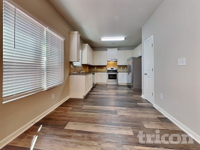 4316 Traipse Path, Ellenwood, GA 30294 - photo 6