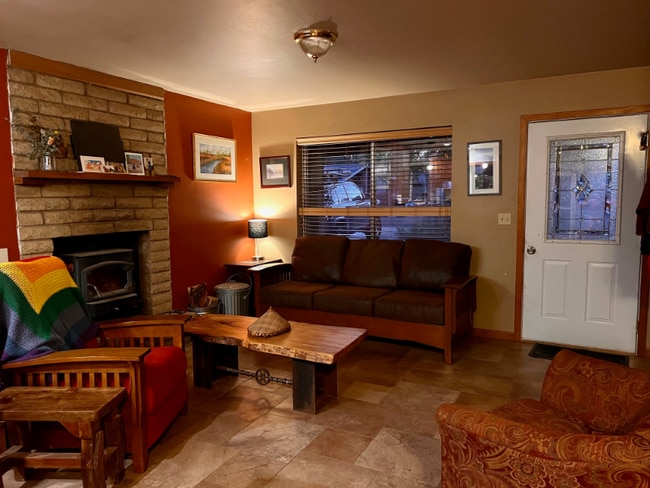 1120 N Hemlock Way, Flagstaff, AZ 86001 - photo 5