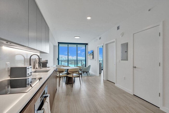 72 Park unit ID1263804P, Miami Beach, FL 33141 - photo 5