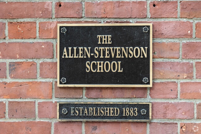 Experience exceptional boys' education at The Allen-Stevenson School, Upper East Side.