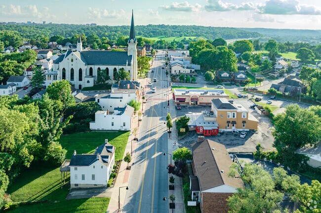 Main collection of shops and buildings on Vine St.