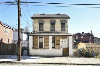 208 Pattison St, Braddock, PA 15104