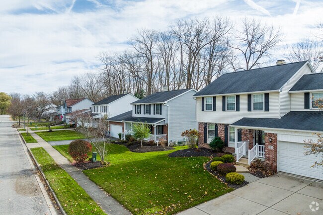This row of homes in Getzville features two-story single family residences.