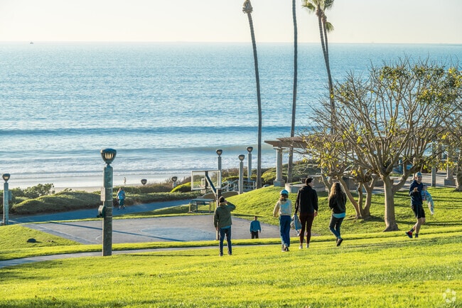 Salt Creek Beach Bluff Park is the closest beach from Beacon Hill and can be accessed from the Chapparosa Trail or by car.