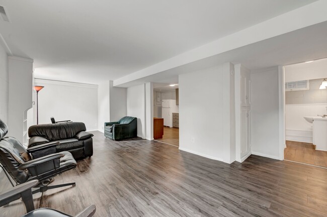 living room/ dining room
