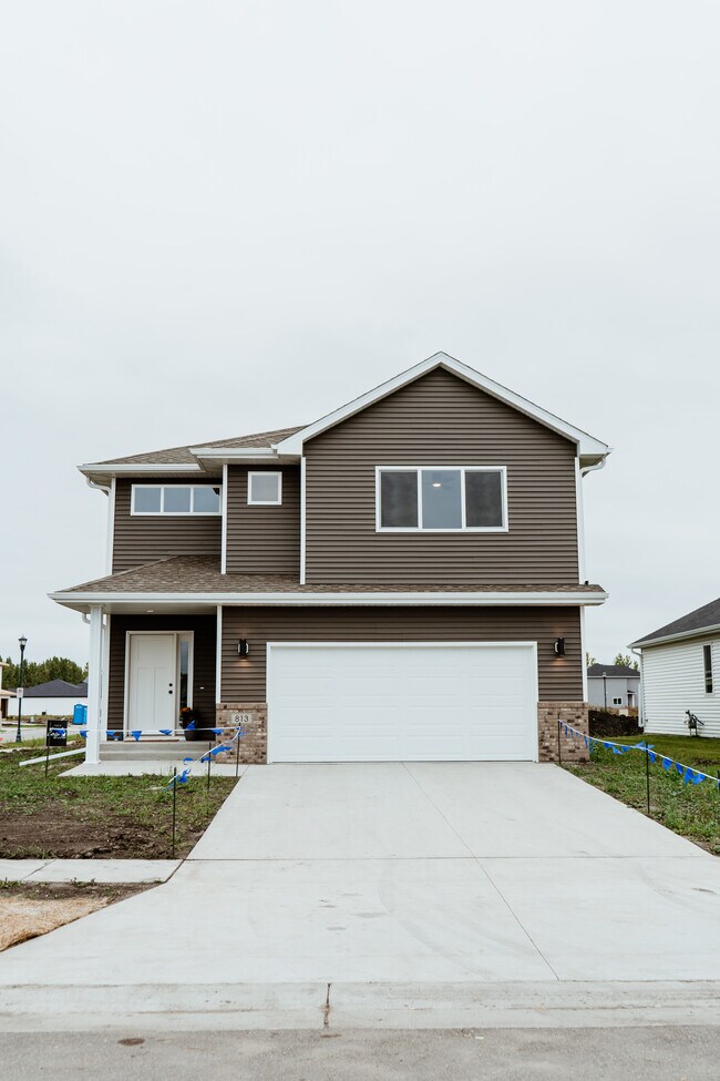 6153 Martin Ln W Unit 37410174, West Fargo, ND 58078