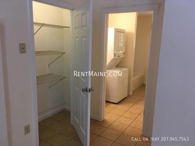 1841 Hammond St unit 5, Hermon, ME 04401 - photo 5