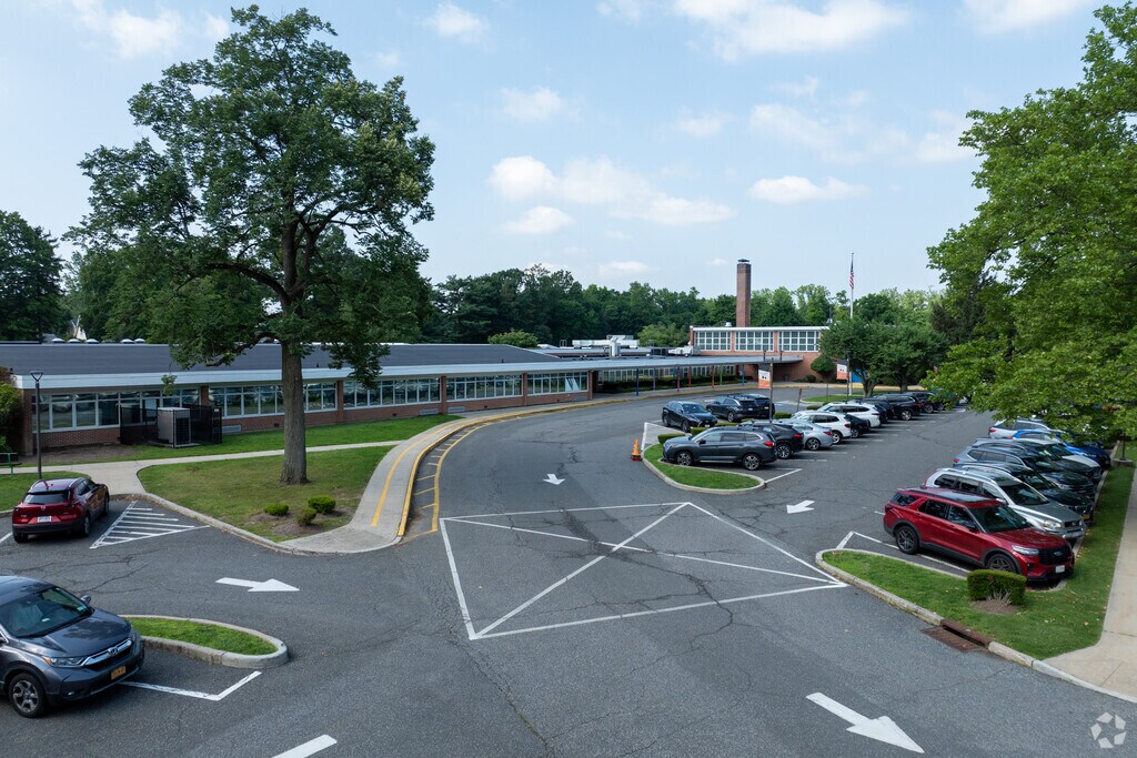 Ridgeway Elementary School is in White Plains New York.