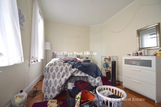 1247 Beacon St unit 3, Brookline, MA 02446 - photo 4