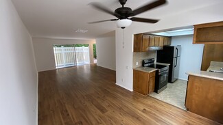 11737 Kiowa Ave, Los Angeles, CA 90049