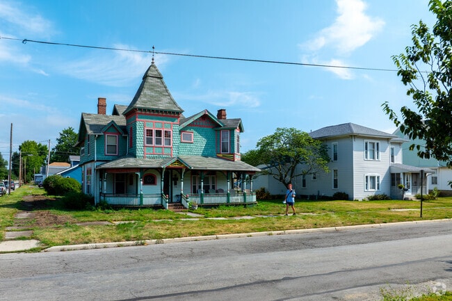 Historic Victorian and Colonial Style homes are scattered throughout North Baltimore.