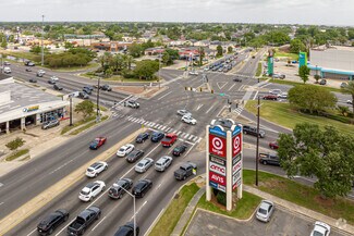 Pontchartrain Gardens