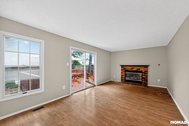 8204 Coneflower Way, Gaithersburg, MD 20877 - photo 6