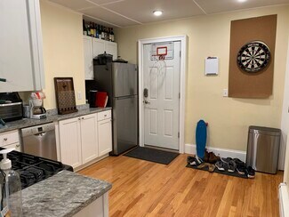 49 Cross St Unit A, Somerville, MA 02145