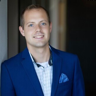 JOE PETERSEN