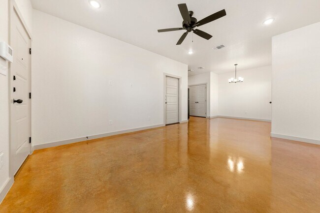 1930 Caspian Trail unit A, Killeen, TX 76548 - photo 6