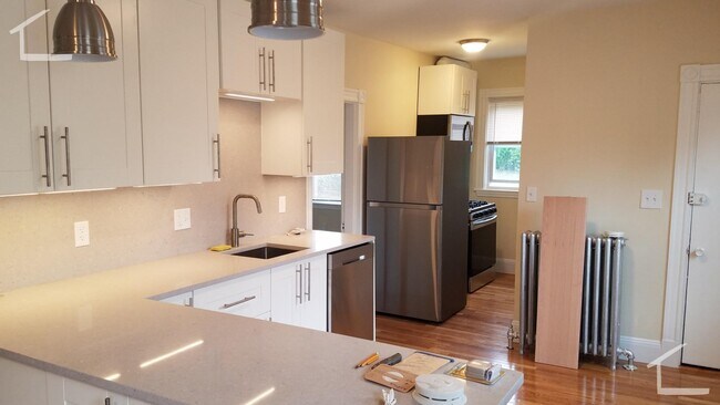 60 Dustin St unit 1, Brighton, MA 02135 - photo 2