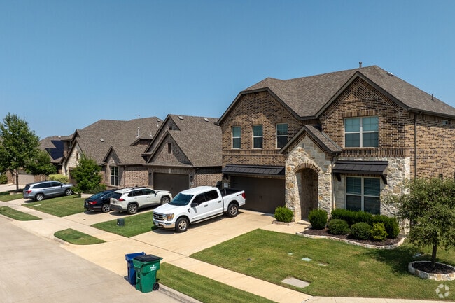 The average home price in Bartonville is around $1.7 million.