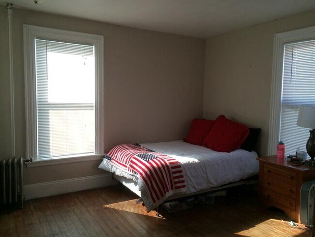 24 Pratt St unit 2, Allston, MA 02134 - photo 3