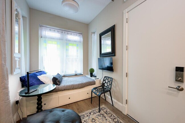 1517 Corcoran St NW unit ID1011180P, Washington, DC 20009 - photo 5