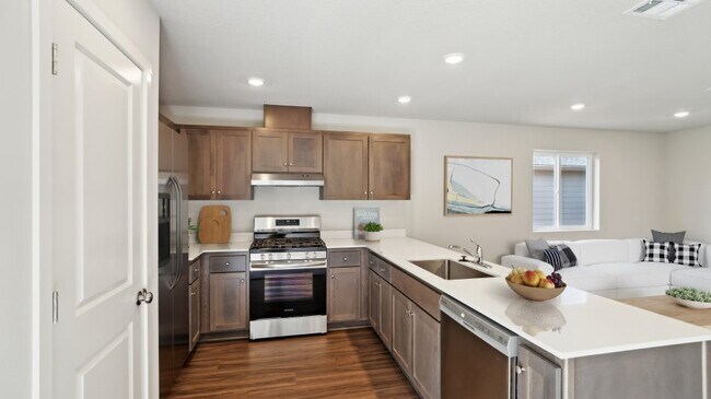 1196 NE Cobblestone Ct, Prineville, OR 97754 - photo 2