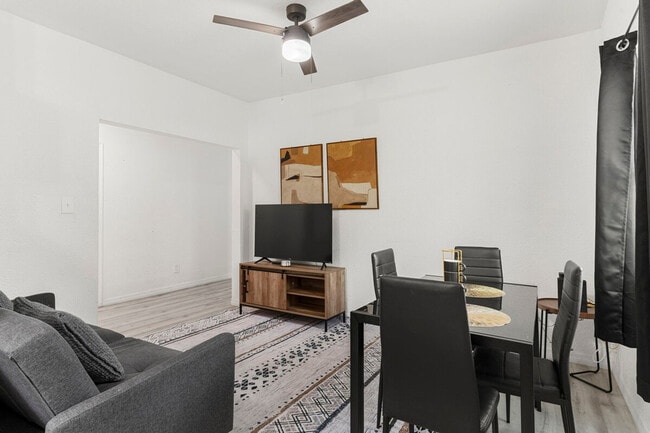 2218 E 20th Ave unit ID1244341P, Tampa, FL 33605 - photo 2