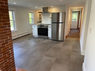 13 Middle St Unit 2, Marlborough, MA 01752