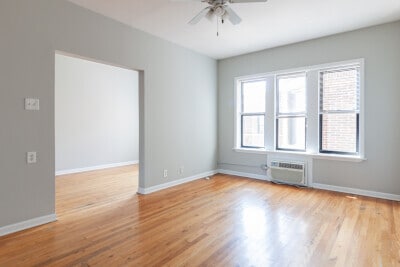 722 W Addison St unit 3, Chicago, IL 60613 - photo 1
