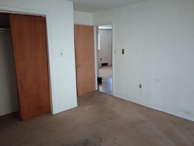 303 S Atlantic Ave E, Stratford, NJ 08084 - photo 4