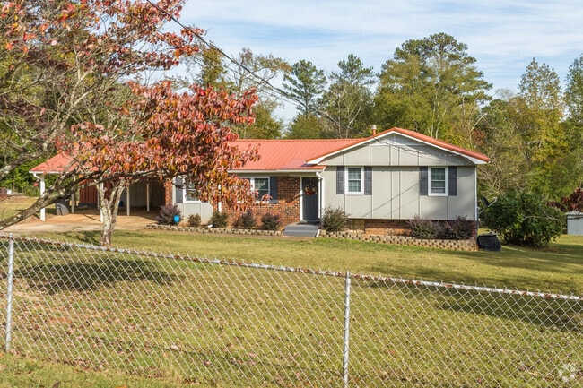 Split-level homes are common in the Liberty Highlands neighborhood.