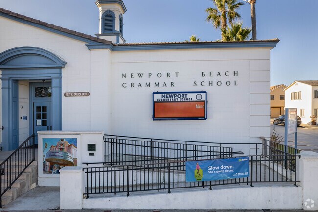 Newport Beach Elementary welcomes young learners in Newport Beach, CA.