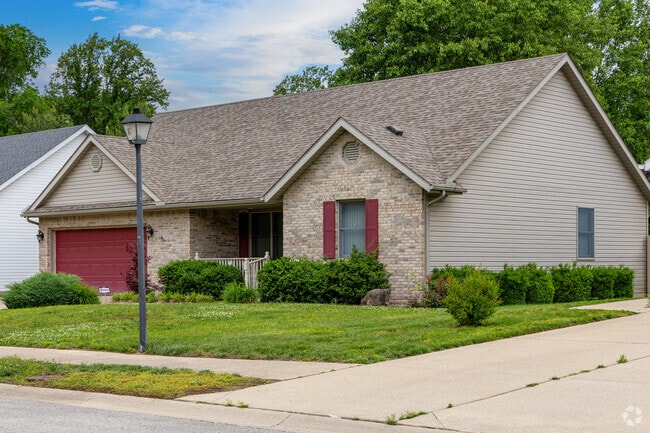 There is plenty of single family homes in Sugar Grove-Indian Acres to choose from.