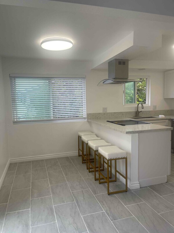 16881 Sims Ln, Huntington Beach, CA 92649 - photo 1