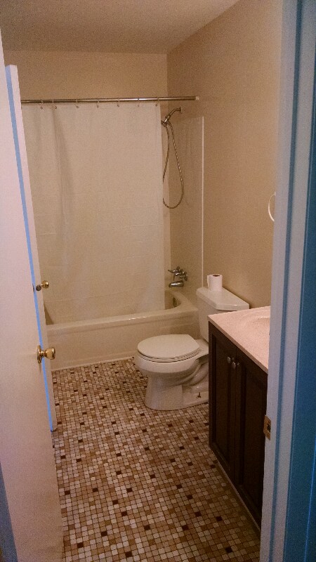 2405 Walnut Ridge Dr, Pottstown, PA 19464 - photo 6