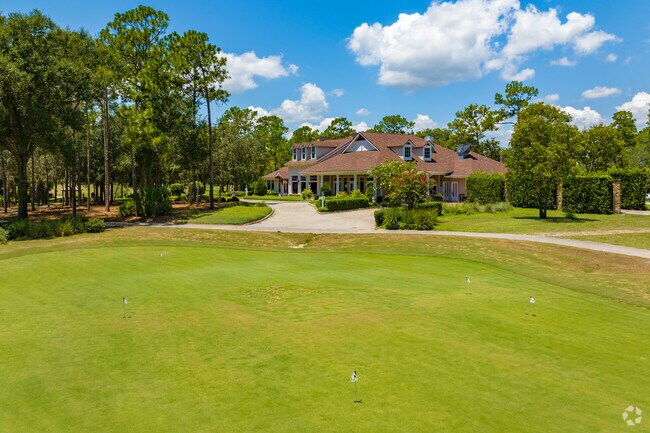 Enjoy a round of golf at the Victoria Park Golf Club.