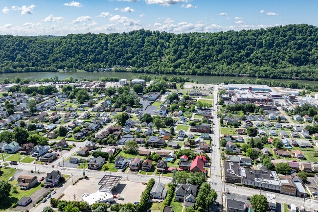 The population in Springdale is about 3,400 during the 2020 census.