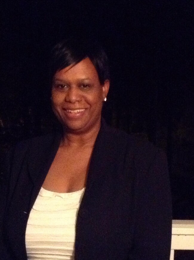 Rhonda Lewis