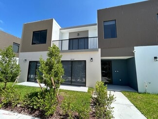 14560 SW 261st Terrace, Princeton, FL 33032