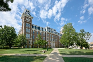 2239 Ouachita, Fayetteville, AR 72701