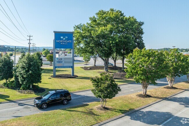 Northgate Mall is a convenient hub for shopping and dining in Middle Valley.