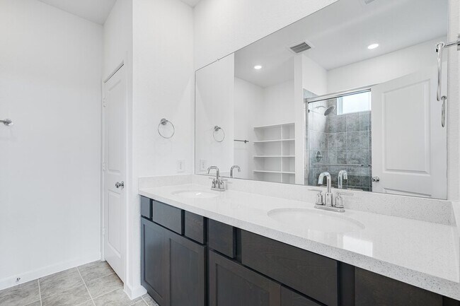 9730 Bixby Creek Dr, Cypress, TX 77433 - photo 3