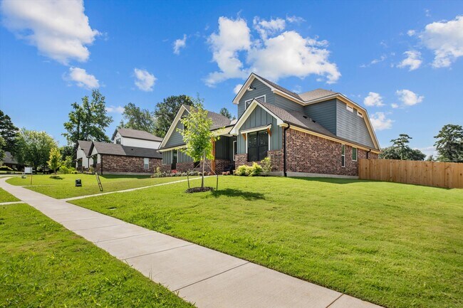 8025 Crooked Trail unit 36698533, Tyler, TX 75703 - photo 2