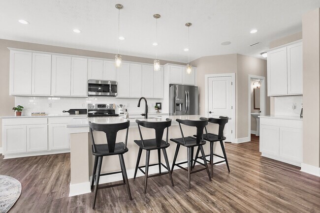 4777 E Summerfield Dr, Camby, IN 46113 - photo 2