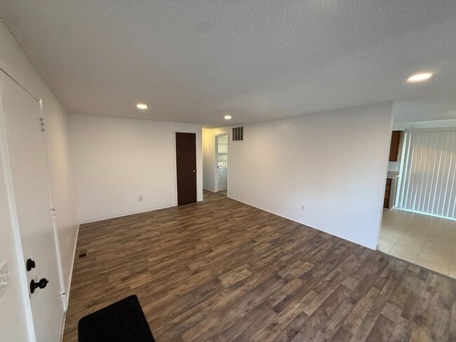 1710 6th St, Lewiston, ID 83501 - photo 3