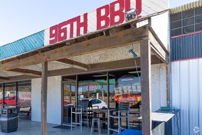 96th Street BBQ is a must-try near Stone Canyon.