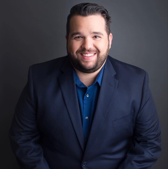 Agent Photo