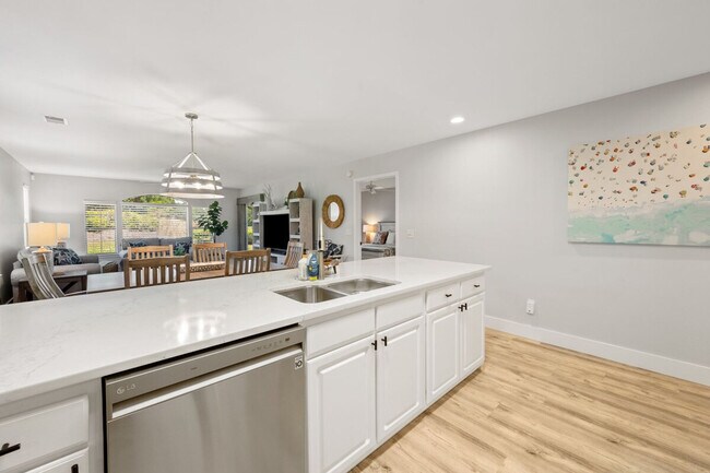 410 Blue Stem Dr unit ID1253471P, Pawleys Island, SC 29585 - photo 6